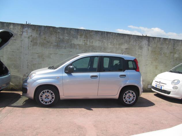 Fiat Panda 1.2 Lounge - BENZINA - Foto 2