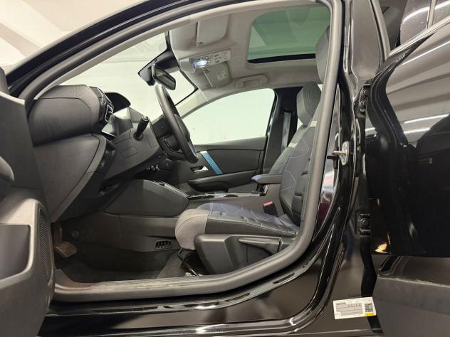 Citroën E-C4 100 kW 136CV Electric Shine con Tetto paronamico e telecamera 360 - Foto 10