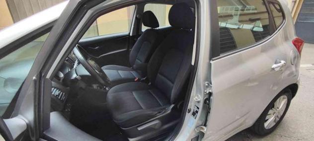 HYUNDAI iX20 1.4 CRDI 77 CV Comfort rif. 23477373 - Foto 9