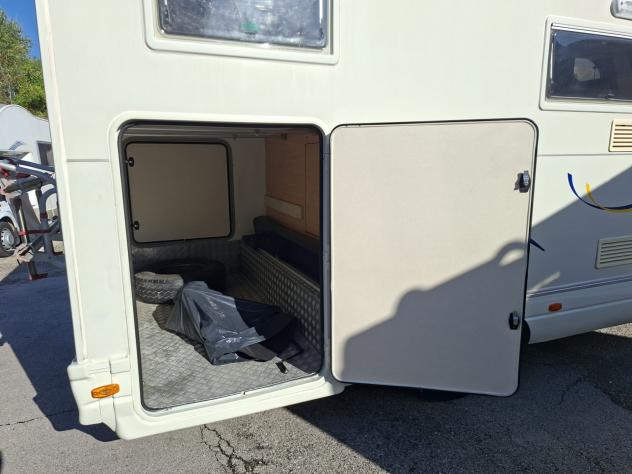 CAMPER MILLER DUCATO MANSARDATO 6 POSTI DINETTE LETTO MATRIMONIALE CLIMATIZZATORE FOTOVOLTAICO GARAGE CAMPEGGIO USATI GENERALI 1782 - Foto 7