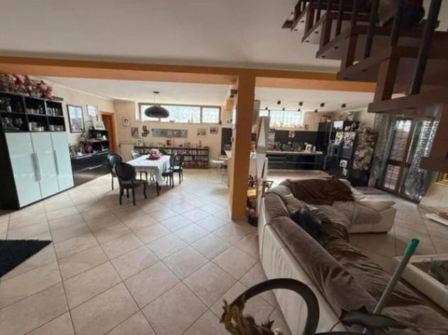 Immobile in asta di 176 m² con più di 5 locali e box auto in vendita a Roma - Foto 12
