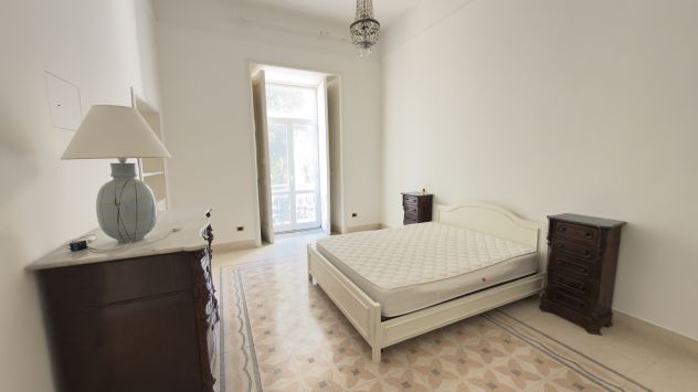 PRESTIGIOSO APPARTAMENTO NEL CUORE DI SALERNO - Foto 8