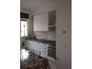 CAMERE PER STUDENTESSE