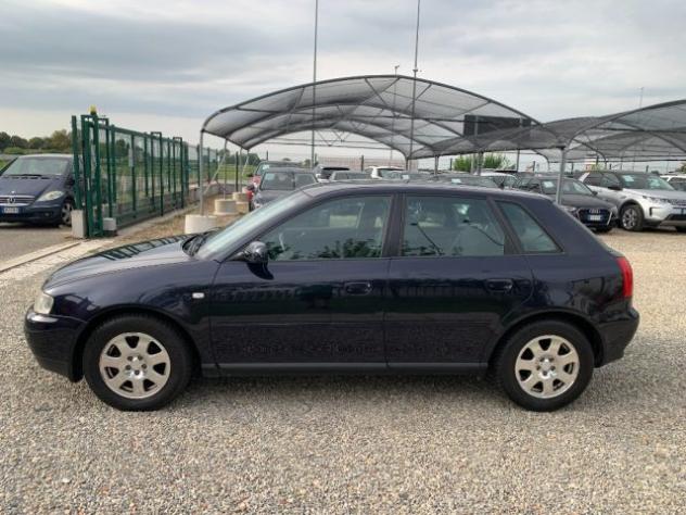 AUDI A3 1.6 cat 5p. Ambiente rif. 24047958 - Foto 2