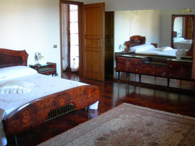 APPARTAMENTO INDIPENDENTE di 7 vani e di 160 mq (CAMAIORE) rif. 1024 - Foto 4