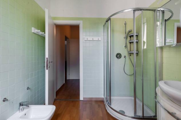 Appartamento di 16 m² con più di 5 locali in affitto a Milano - Foto 8