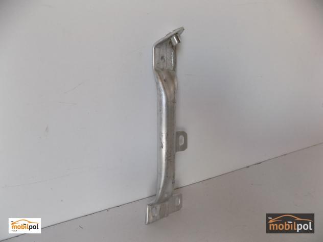 BMW 5 F10 / 11 Supporto su trave / Staffa - Destra - R - 10904