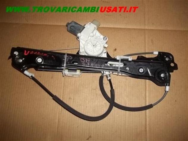 ALZACRIST.ELETTR.PORTA ANT.D. 6 FILI BMW E87  Carrozzeria  Lamierati esterni  Porte  Alzacristallo por BMW - Serie 1 E87 5 porte - 01-04-2007 - 01-06-