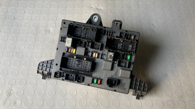 Body computer Opel Astra J 1.7CDTI del 2010 (13300023)