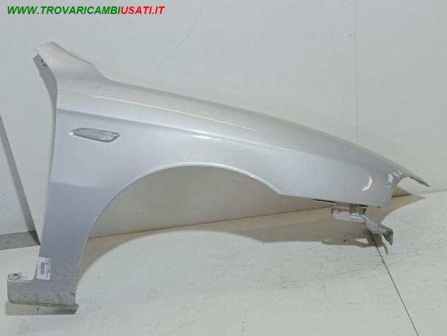 PARAFANGO ANT. DX ARGENTO MET. 999-U1310982 Carrozzeria  Lamierati esterni  Fiancate  Parafango ant. ALFA ROMEO - 147 - 01-08-2000 - 01-10-2004