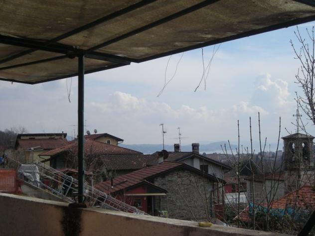 Casale in vendita a Verbania