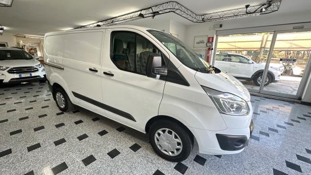 Ford Transit Custom Trend 2.0TDCI 130CV L1H1 - 2017 - Foto 8