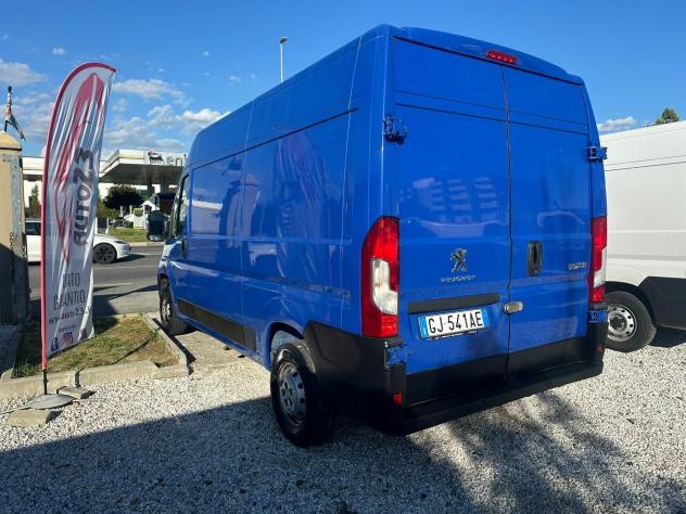Peugeot Boxer 330 2.2 BlueHDi 140 S&S PC-TM Furgone - Foto 10