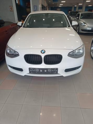 Bmw 114 114i 5p. Urban
