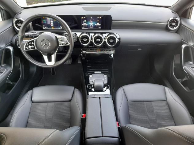 Mercedes-Benz Classe A A 180 d Automatic IVA ESPOSTA - Foto 9