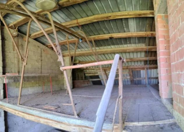 Immobile in asta di 257 m², box auto in vendita a Campolongo Maggiore - Foto 12