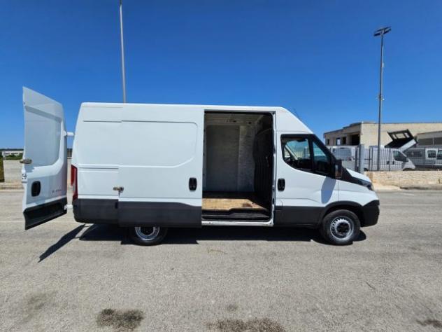 IVECO Daily 35S12V 2.3 HPT L3H2 Furgone Passo 3520 rif. 23986244 - Foto 4