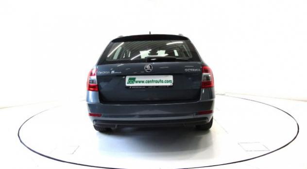 SKODA Octavia 1.6 TDI DSG Wagon Executive 115CV rif. 23918345 - Foto 4