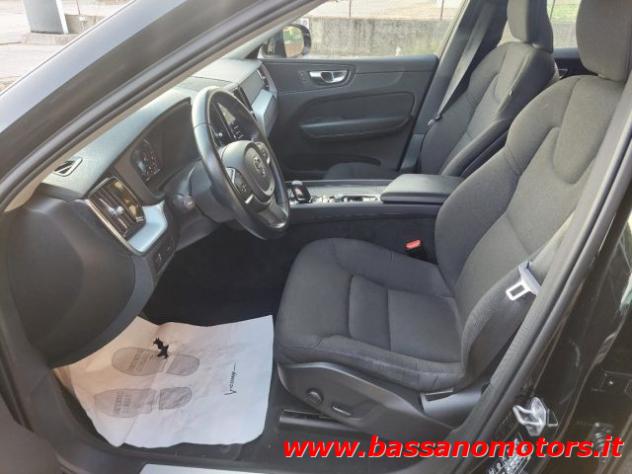 VOLVO XC60 B4 (d) AWD Geartronic Momentum Pro rif. 24200381 - Foto 10