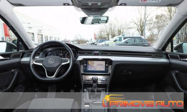 VOLKSWAGEN Passat Variant 1.5 TSI ACT Business rif. 20727565 - Foto 2