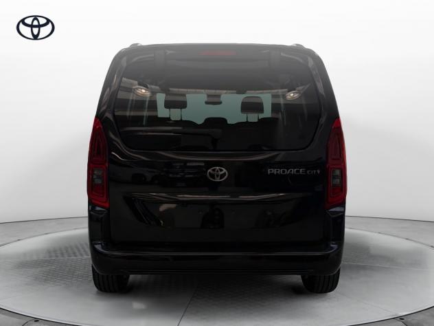 Toyota Proace City Verso 1.5D 130CV M/T L1 Executive - Foto 5