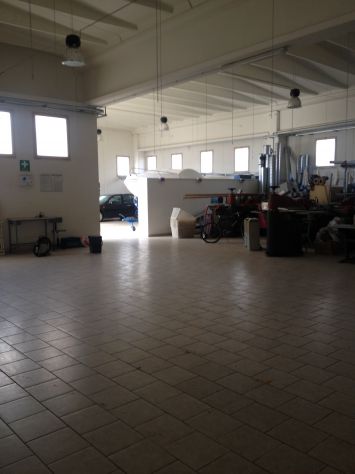 Rif.05bisLcBernalda-OTTIMO Capannone in AFFITTO adatto anche per un Supermercato - Foto 4