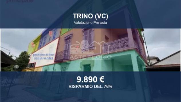 Immobile in asta di 99 m², box auto in vendita a Trino