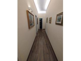 APPARTAMENTO di 3 vani e di 70 mq (FIRENZE) rif. AAJ304