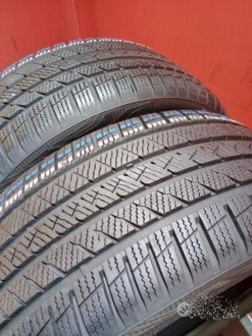 2 gomme 225 40 18 vredestein a2525 - Foto 3