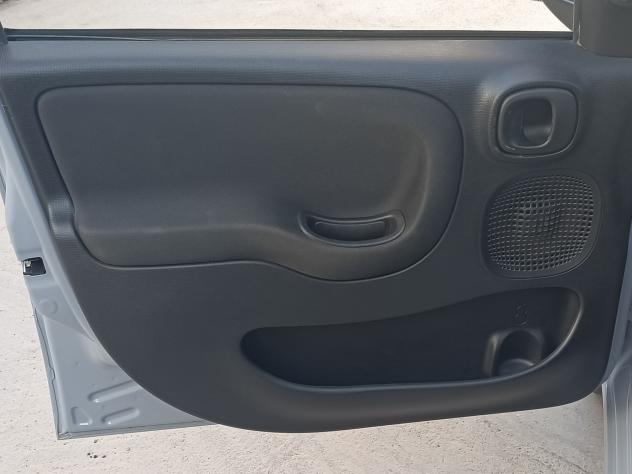 Fiat Panda 1.0 FireFly S&S Hybrid PER NEOPATENTATO ZAMPOGNAUTO CT - Foto 10
