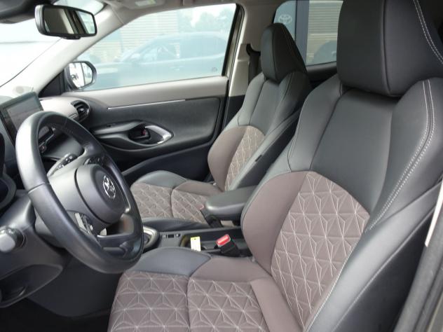 Toyota Yaris Cross 1.5 Hybrid 5p. E-CVT Lounge - Foto 8