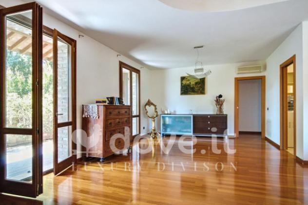 Villa di 300 m² con più di 5 locali e box auto in vendita a Ferrara - Foto 7