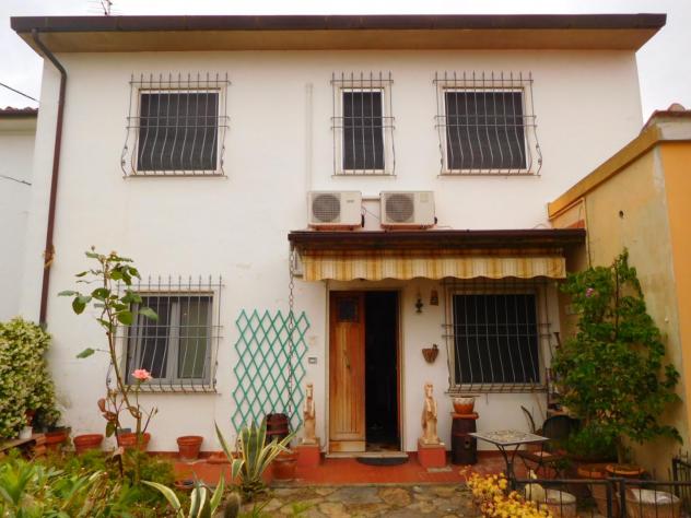 Terratetto in vendita a Asciano - San Giuliano Terme 158 mq Rif: 1398636