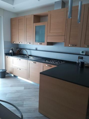 appartamento in vendita a Carrara in zona Marina di Carrara
