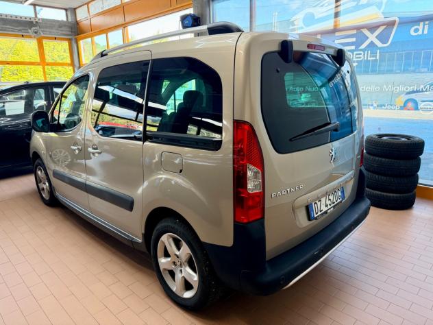 Peugeot Partner Tepee 1.6HDi 110cv - Foto 4