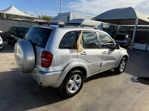 Toyota RAV 4 RAV4 2.0 Tdi D-4D cat 5 porte Sol - Foto 5