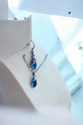 Set Collana + orecchini a monachella  blu oceano - Foto 3
