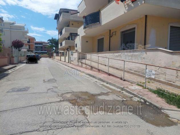 IMMOBILI-IMMOBILE RESIDENZIALE-II Traversa via Collodi n.2
