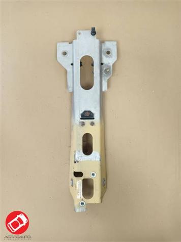 1009118 PIASTRA ANCORAGGIO CINTURE DI SICUREZZA MICROCAR M.GO 1 2 F8C DUE' COUPE