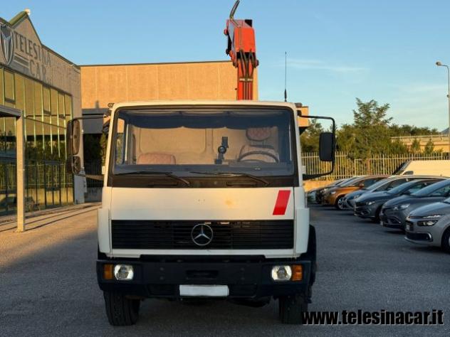 MERCEDES-BENZ 1524L CON GRU E CASSONE FISSO 690 rif. 23841679 - Foto 2