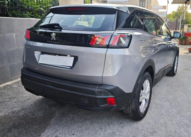 Perfetta Peugeot 3008 BlueHDi 130 S&S Allure automatica - Foto 6