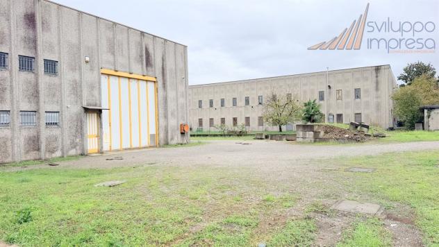 CAPANNONE CON PALAZZINA UFFICI IN VENDITA A BERNAREGGIO - Foto 9