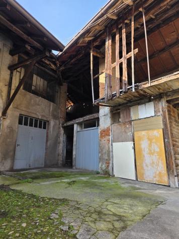 VAPRIO D'ADDA RUSTICI ADIBITI A MAGAZZINO - Foto 6