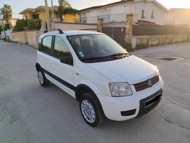 Fiat Panda 1.3 MJT 16V 4x4 - Foto 2