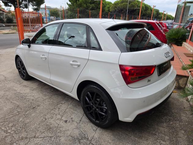 Audi A1 1.4 diesel 08/2016 Cv90 - Foto 5