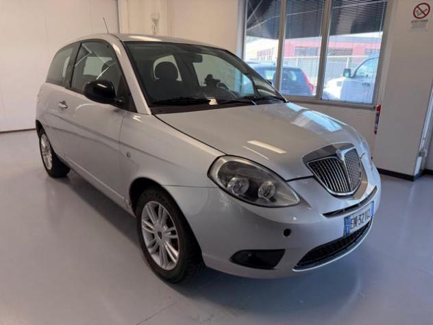 LANCIA Ypsilon 1.3 MJT 75 CV Unyca rif. 23799544 - Foto 3