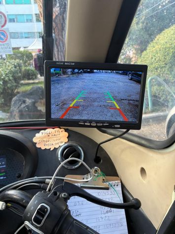 SCOOTER AUTO ELETTRICA NO TARGA NO RCA OTTIMA PER ZTL. STARDE BUS E TAXI - Foto 3