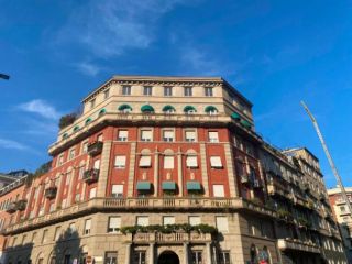 Appartamento di 120 m² con 3 locali in affitto a Milano