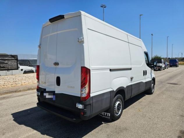 IVECO Daily 35S12V 2.3 HPT L3H2 Furgone Passo 3520 rif. 23986244 - Foto 6