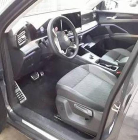 VOLKSWAGEN Tiguan 1.5 eTSI 130 CV ACT DSG Life rif. 23795225 - Foto 5